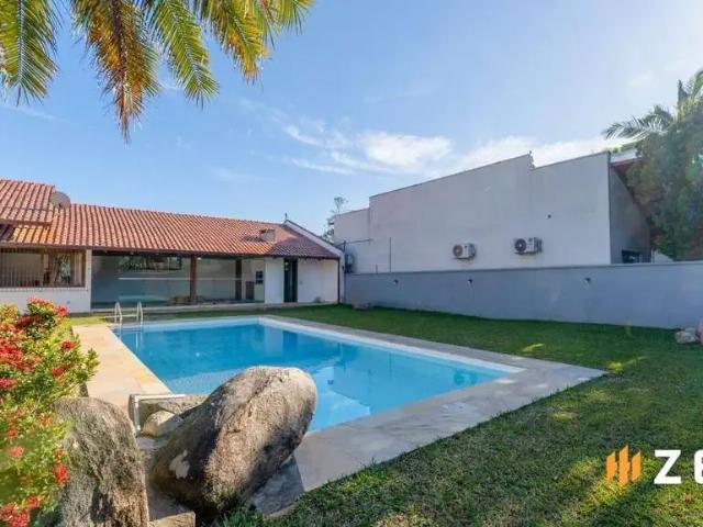Casa / Sobrado para Venda em Blumenau/SC Itoupava Norte 4 Quartos