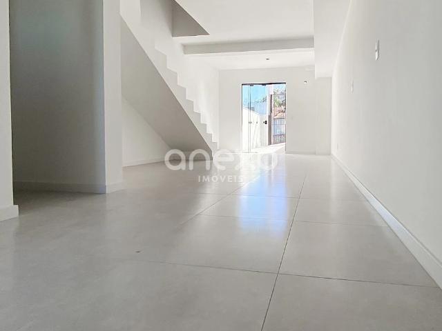 Casa / Sobrado para Venda em Blumenau/SC Itoupava Central 2 Quartos