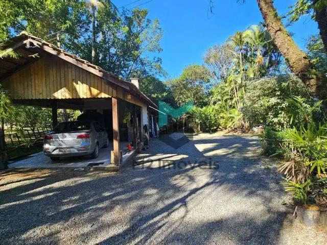Casa / Sobrado para Venda em Blumenau/SC Itoupava Central 4 Quartos
