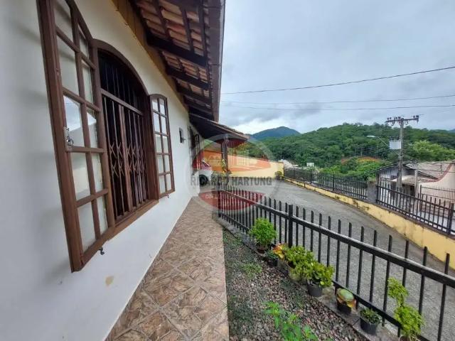 Casa / Sobrado para Venda em Blumenau/SC Itoupava Central 4 Quartos