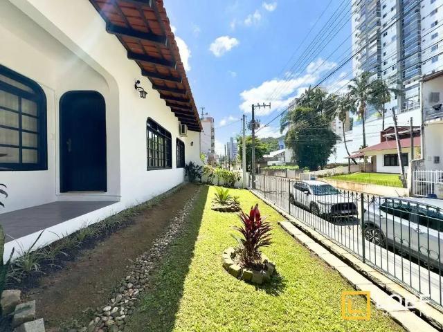Casa / Sobrado para Venda em Blumenau/SC Itoupava Seca 3 Quartos