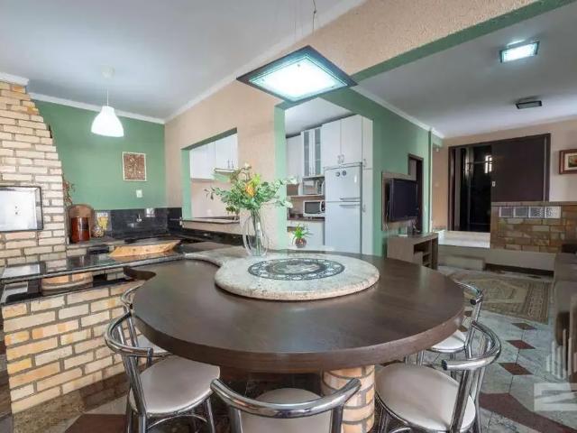 Casa / Sobrado para Venda em Blumenau/SC Itoupava Seca 4 Quartos