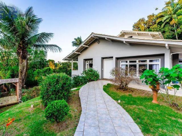 Casa / Sobrado para Venda em Blumenau/SC Itoupava Seca 6 Quartos