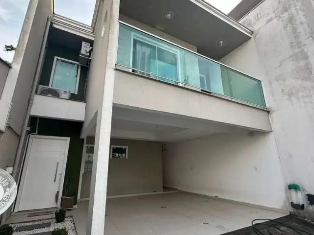 Casa / Sobrado para Venda em Blumenau/SC Passo Manso 3 Quartos
