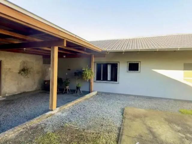 Casa / Sobrado para Venda em Blumenau/SC Passo Manso 3 Quartos