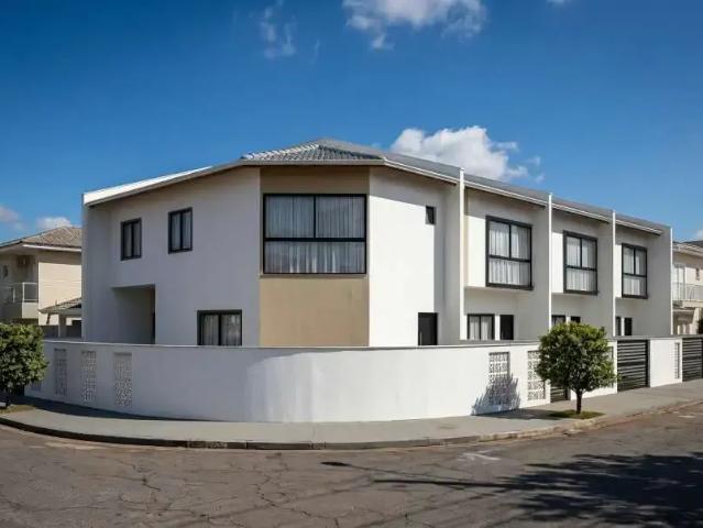 Casa / Sobrado para Venda em Blumenau/SC Passo Manso