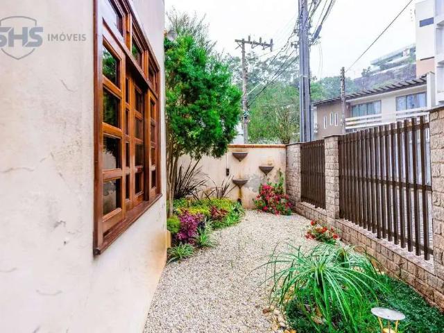 Casa / Sobrado para Venda em Blumenau/SC Petrópolis 3 Quartos