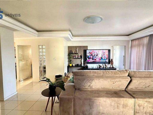 Casa / Sobrado para Venda em Blumenau/SC Petrópolis 4 Quartos