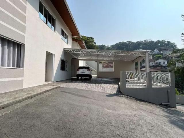 Casa / Sobrado para Venda em Blumenau/SC Ponta Aguda 3 Quartos