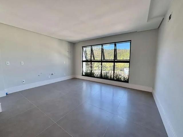 Casa / Sobrado para Venda em Blumenau/SC Ponta Aguda 3 Quartos