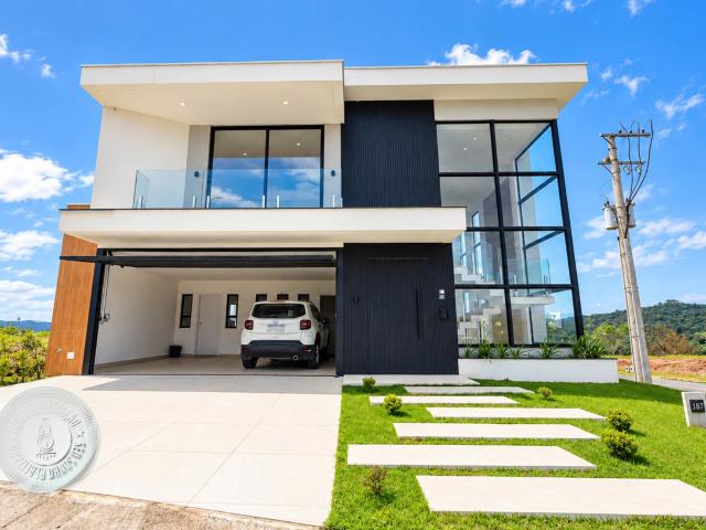 Casa / Sobrado para Venda em Blumenau/SC Ponta Aguda 3 Quartos