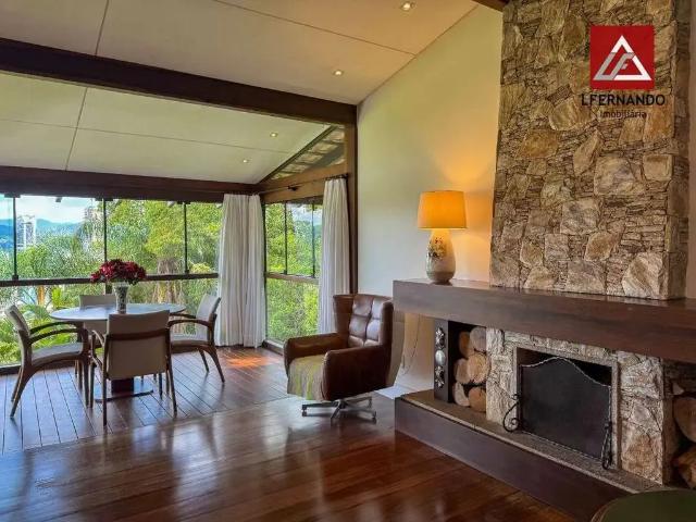 Casa / Sobrado para Venda em Blumenau/SC Ponta Aguda 4 Quartos