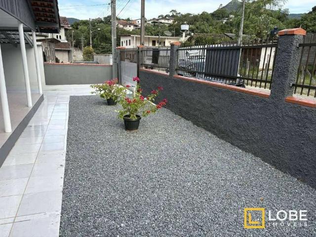 Casa / Sobrado para Venda em Blumenau/SC Progresso 4 Quartos