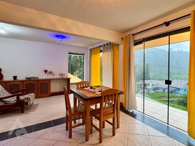 Casa / Sobrado para Venda em Blumenau/SC Progresso 3 Quartos