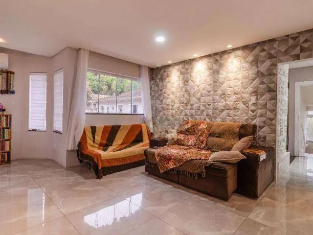 Casa / Sobrado para Venda em Blumenau/SC Ribeirão Fresco 6 Quartos