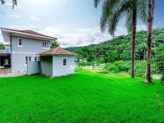 Casa / Sobrado para Venda em Blumenau/SC Ribeirão Fresco 6 Quartos
