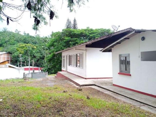 Casa / Sobrado para Venda em Blumenau/SC Ribeirão Fresco 3 Quartos