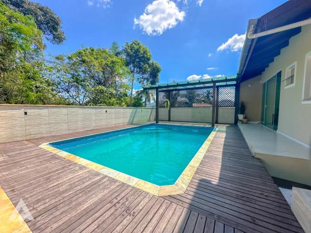 Casa / Sobrado para Venda em Blumenau/SC Salto do Norte 3 Quartos
