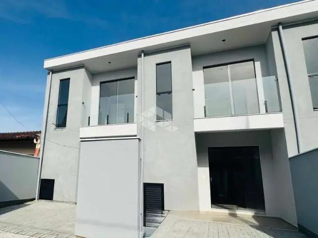 Casa / Sobrado para Venda em Blumenau/SC Salto Weissbach 2 Quartos