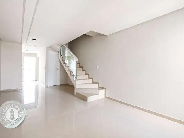Casa / Sobrado para Venda em Blumenau/SC Salto Weissbach 3 Quartos