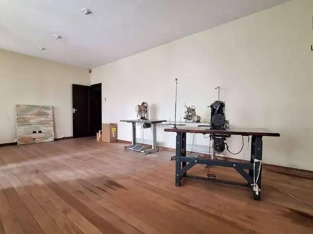 Casa / Sobrado para Venda em Blumenau/SC Salto 4 Quartos