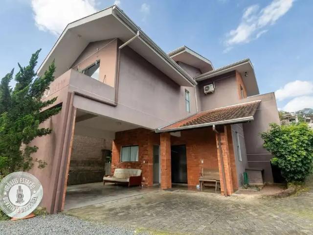 Casa / Sobrado para Venda em Blumenau/SC Velha Central 3 Quartos