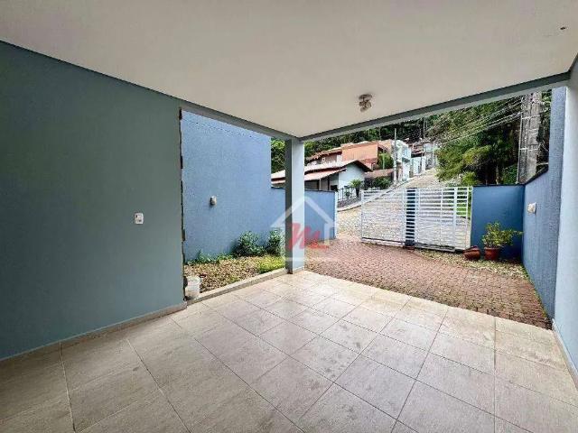 Casa / Sobrado para Venda em Blumenau/SC Velha 3 Quartos