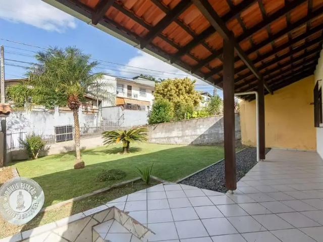 Casa / Sobrado para Venda em Blumenau/SC Velha Central 3 Quartos