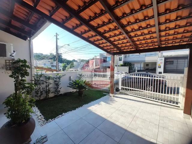 Casa / Sobrado para Venda em Blumenau/SC Velha Central 2 Quartos