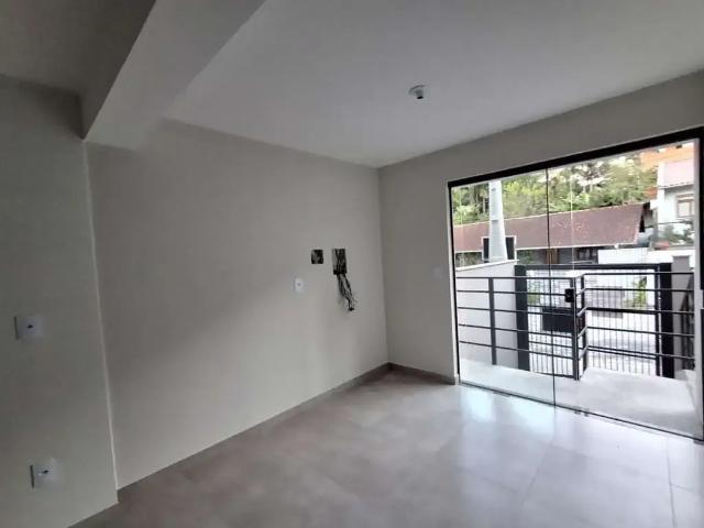 Casa / Sobrado para Venda em Blumenau/SC Velha Central 2 Quartos