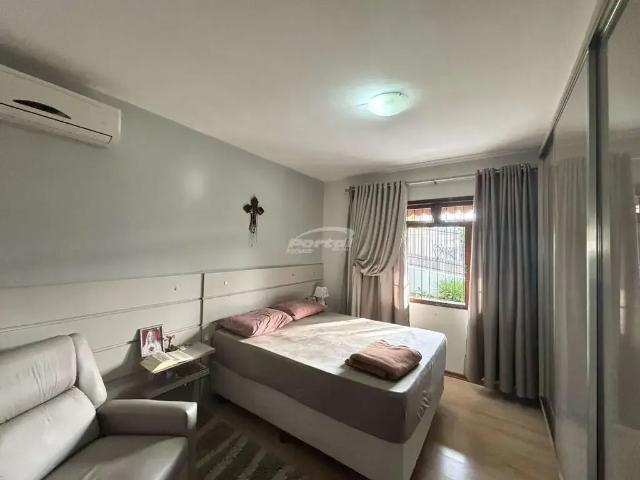 Casa / Sobrado para Venda em Blumenau/SC Velha Central 4 Quartos