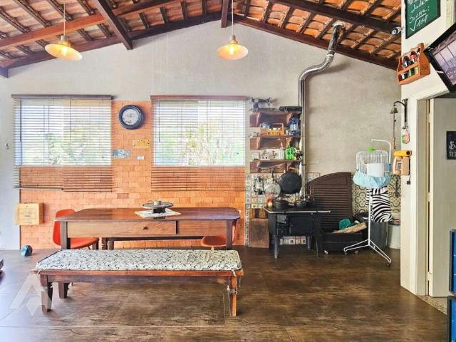Casa / Sobrado para Venda em Blumenau/SC Velha 2 Quartos