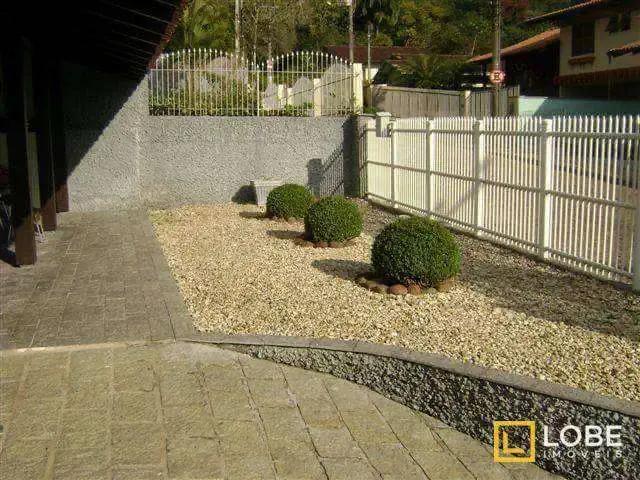 Casa / Sobrado para Venda em Blumenau/SC Velha 3 Quartos