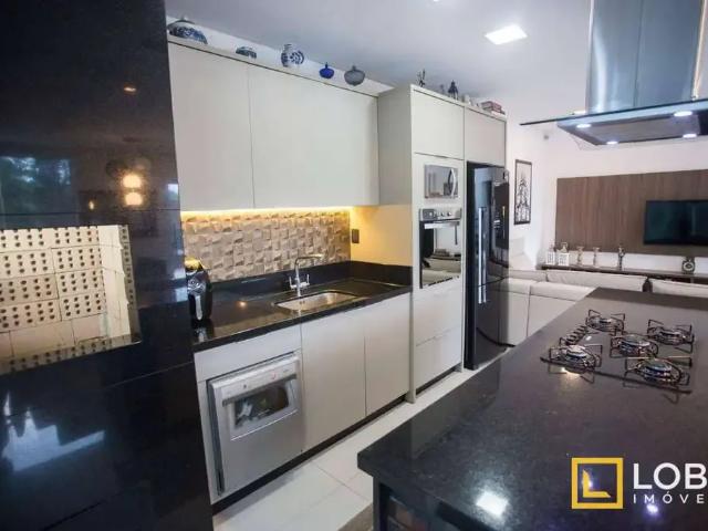 Casa / Sobrado para Venda em Blumenau/SC Velha 3 Quartos