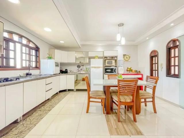 Casa / Sobrado para Venda em Blumenau/SC Velha 3 Quartos
