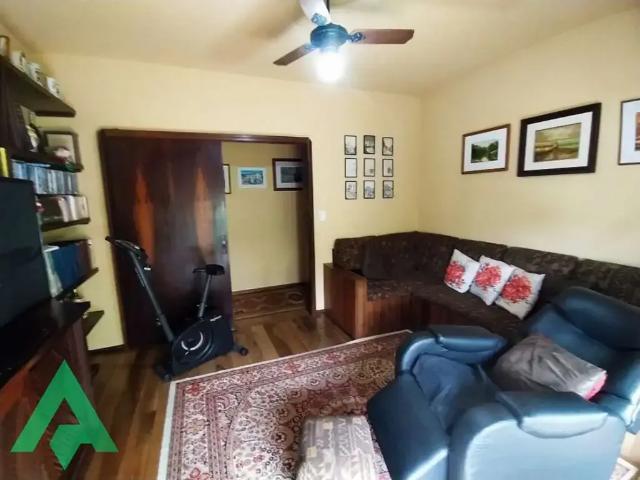 Casa / Sobrado para Venda em Blumenau/SC Velha 3 Quartos