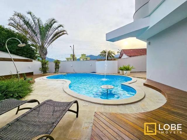 Casa / Sobrado para Venda em Blumenau/SC Velha 3 Quartos