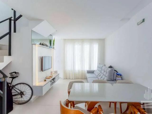 Casa / Sobrado para Venda em Blumenau/SC Velha 3 Quartos