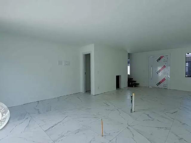 Casa / Sobrado para Venda em Blumenau/SC Velha 3 Quartos