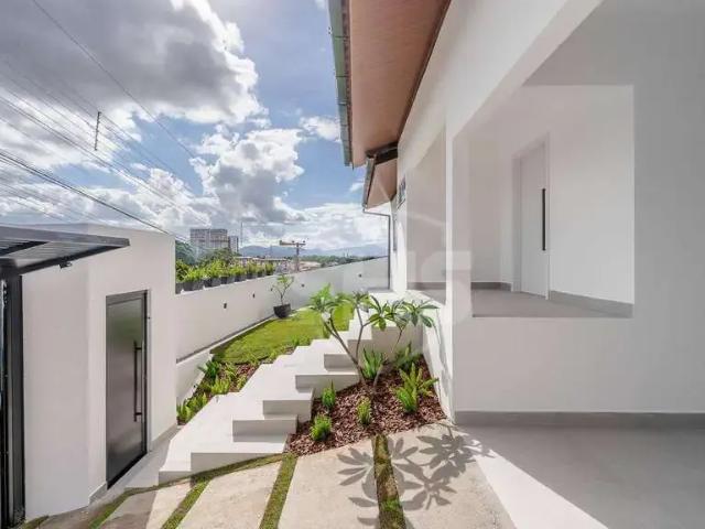 Casa / Sobrado para Venda em Blumenau/SC Velha 3 Quartos
