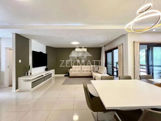 Casa / Sobrado para Venda em Blumenau/SC Velha 4 Quartos