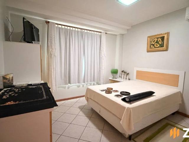 Casa / Sobrado para Venda em Blumenau/SC Velha 4 Quartos