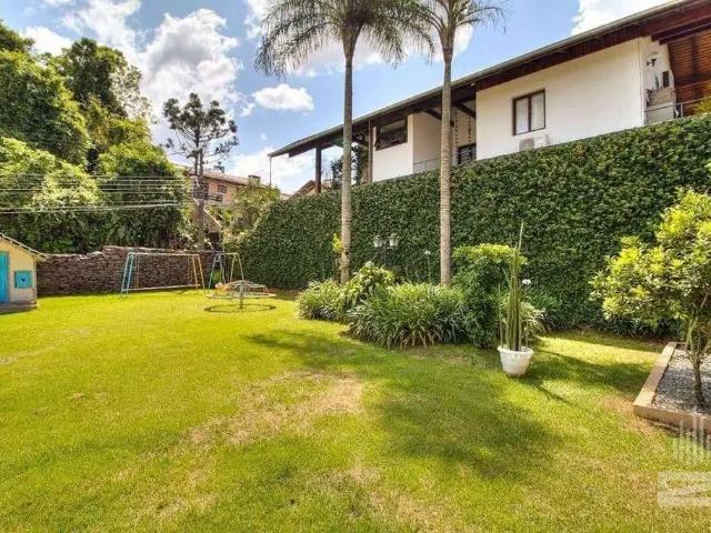 Casa / Sobrado para Venda em Blumenau/SC Velha 4 Quartos
