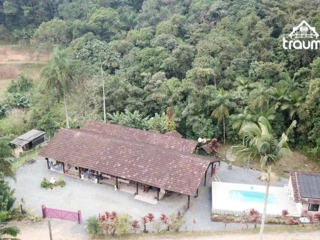 Casa / Sobrado para Venda em Blumenau/SC Vila Itoupava 5 Quartos