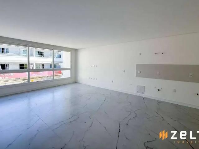 Casa / Sobrado para Venda em Blumenau/SC Vila Nova 3 Quartos