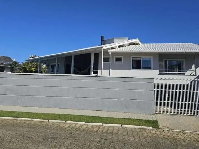 Casa / Sobrado para Venda em Blumenau/SC Vorstadt 3 Quartos