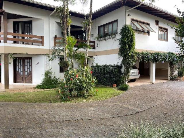 Casa / Sobrado para Venda em Blumenau/SC Vorstadt 4 Quartos