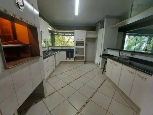 Casa / Sobrado para Venda em Blumenau/SC Vorstadt 5 Quartos