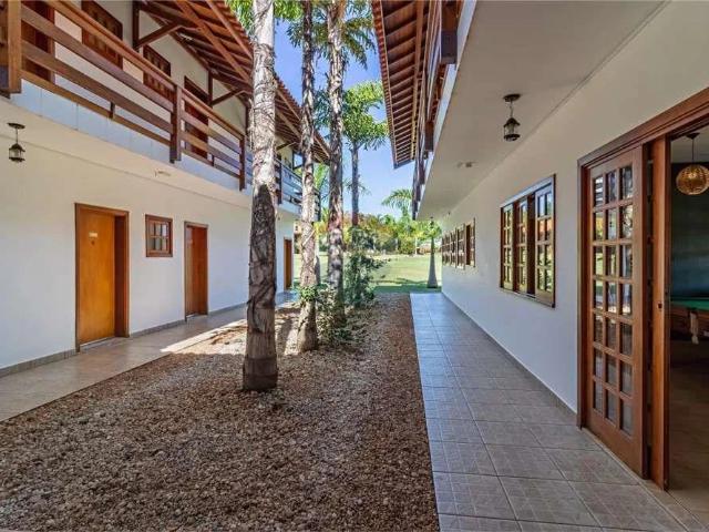 Casa / Sobrado para Venda em Brotas/SP Centro 25 Quartos