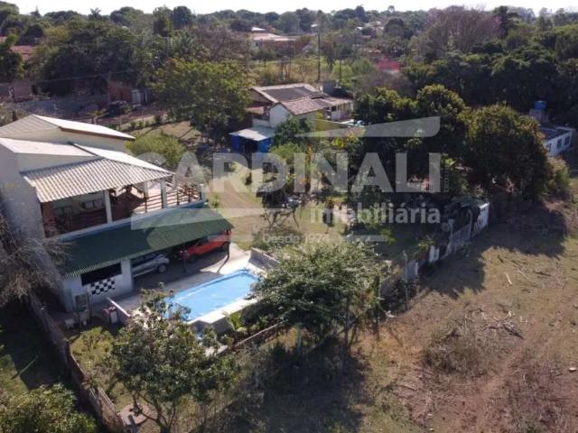 Casa / Sobrado para Venda em Brotas/SP Lagoa Dourada 3 Quartos